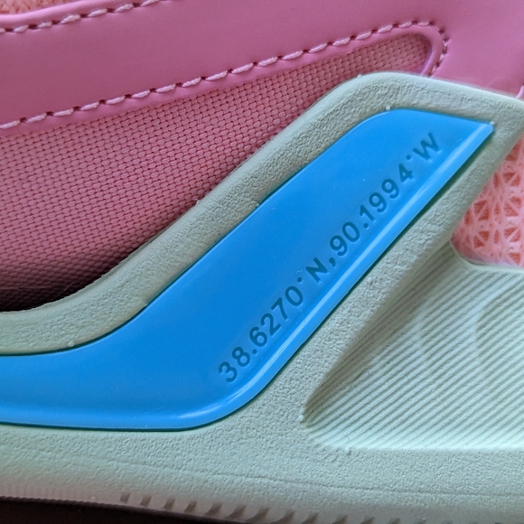 JT 1 Jayson TatumUS 9.5 New Pink - Picture 7 of 12